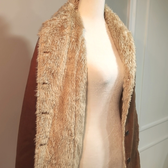 Brody Women's Brown Cotton Sherpa-Lined Button Down Coat,Size S. - Picture 10 of 14